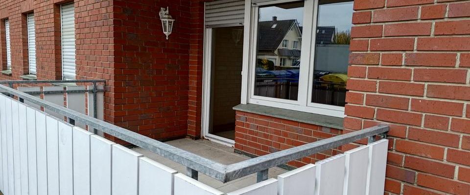 2-Zimmer-Erdgeschosswohnung mit Balkon in Lotte Kaltmiete 532€ - Photo 1