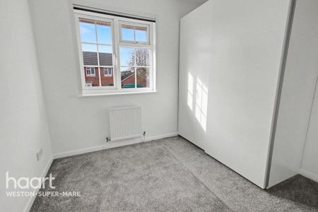 3 bedroom semi-detached house to rent - Photo 5