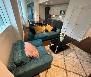 1 Bed Flat, Laker Court, E14 - Photo 4