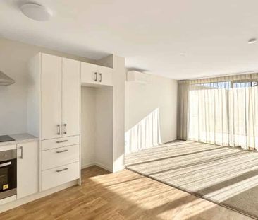 CITY CENTRE - 2 BEDROOMS - Photo 1