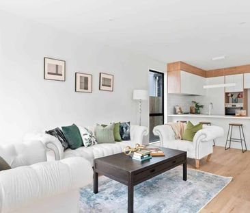 MODERN SILVERDALE HOME - Photo 1