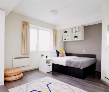 Premium Studio Single - Photo 2