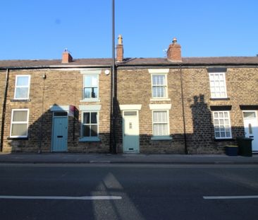 2 Bedroom Terraced House - Photo 2