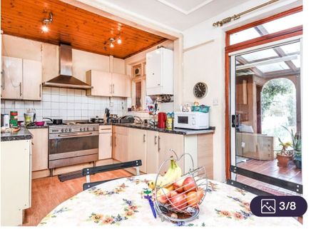 3 Bed Terraced House, Mayfield Road, CR7 - Photo 5