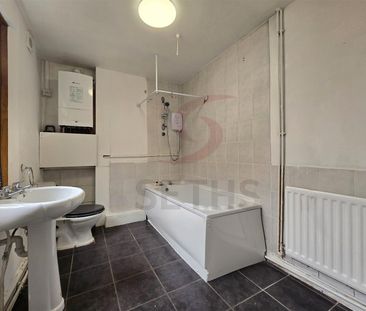 Queens Road, LE11, Leicestershire - Photo 5