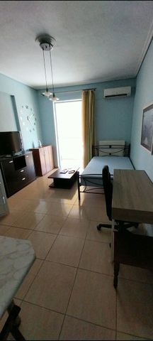Studio/Γκαρσονιέρα για ενοικίαση - Λάρισα, - Φωτογραφία 4