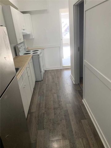 For Lease - 881 St Clair Avenue Unit# Main #2, Toronto, Ontario - Photo 5