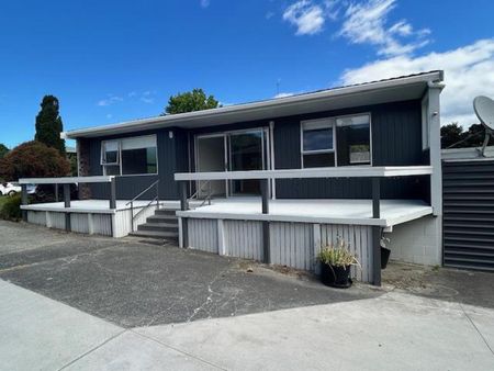 Central Warkworth - Sunny Unit - Photo 4