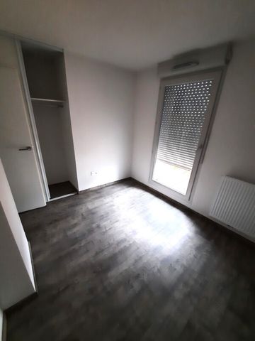 Location Appartement 4 pièces 85m² BISCARROSSE 40600 - Photo 2