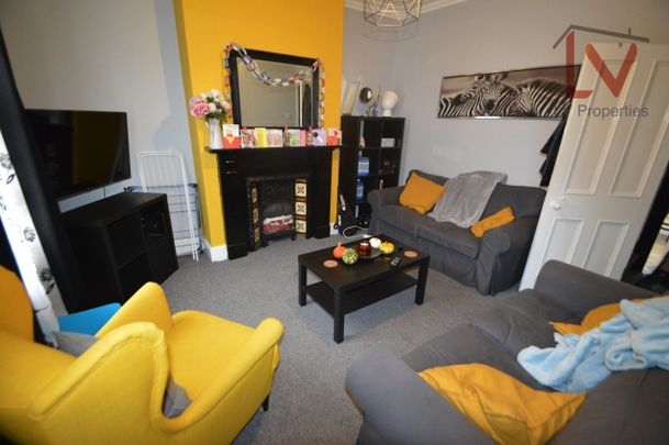 Welton Grove - Photo 1