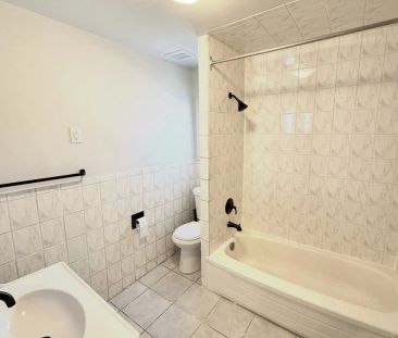 2005 Dufferin Street #2 - Photo 6