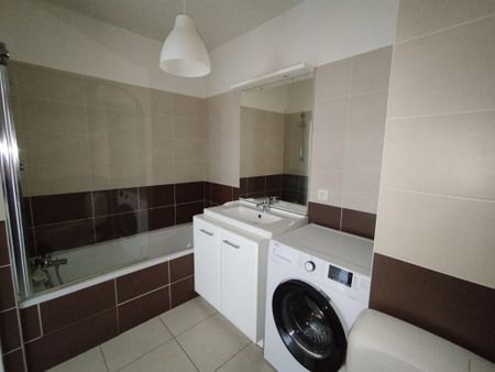 Location Appartement 2 pièces 44m² - Photo 5