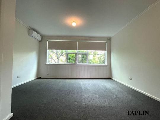 15/18 Robert Street, Glenelg South - Photo 1