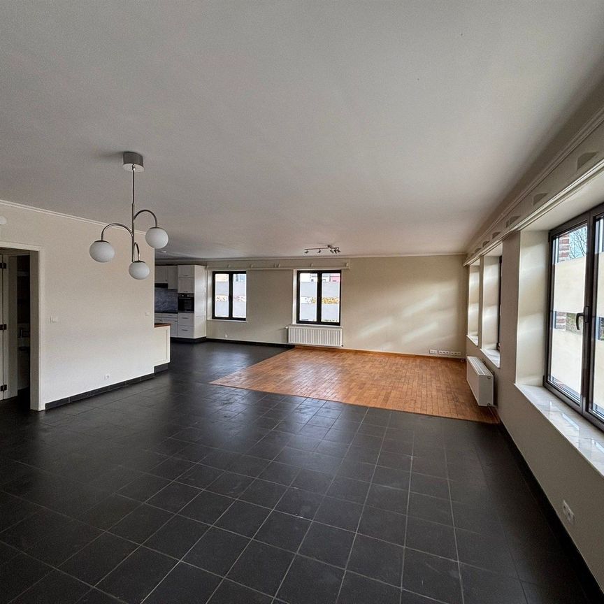 Ruim en lichtrijk duplex appartement met 3 slaapkamers en garage - Foto 1