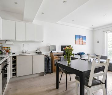 Stewarts Road, London, SW8 4UG - Photo 4
