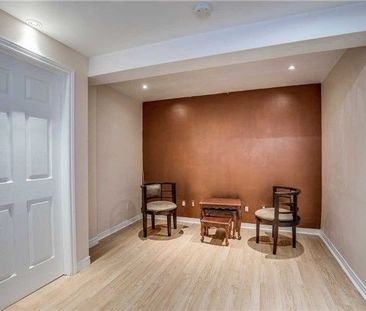 For Lease - 548 Garden Walk (Lower) Walk, Mississauga, Ontario - Photo 4