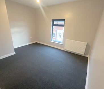 12 Bloomfield Street, BT55AU, Belfast - Photo 4
