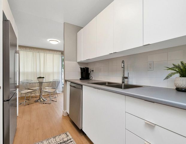 Westmount Suites | 750 Wonderland Road South, London - Photo 1