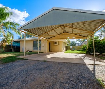 56 Patterson Crescent, 0875, Larapinta Nt - Photo 1