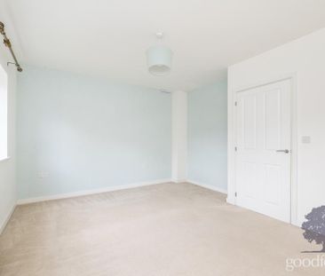 4 bedroom terraced house to rent - Photo 5