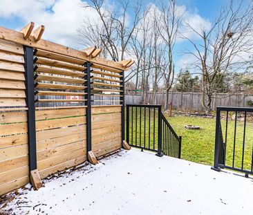 For Lease - 20 Ottaway Avenue Unit# Upper, Barrie, Ontario - Photo 2