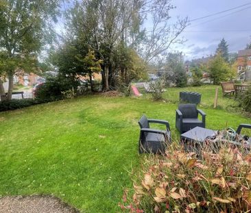 Charsley Close, AMERSHAM - Photo 2