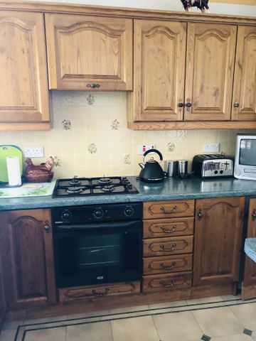 2 bedroom semi-detached bungalow to rent - Photo 5