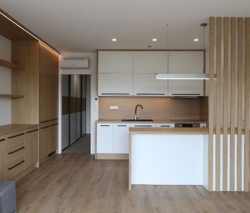 Pronájem bytu 1+kk • 42 m² bez realitkyKamýcká, Praha - Suchdol - Photo 4