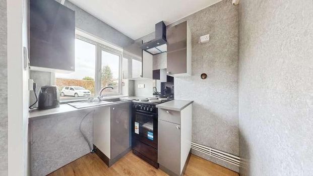 Penlline Road, Whitchurch, Cardiff, CF14 - Photo 1