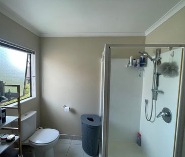 Flat Bush - Photo 2