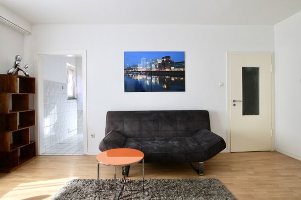 Schlicht aber Modern: Apartment im Herzen von Köln - Foto 1