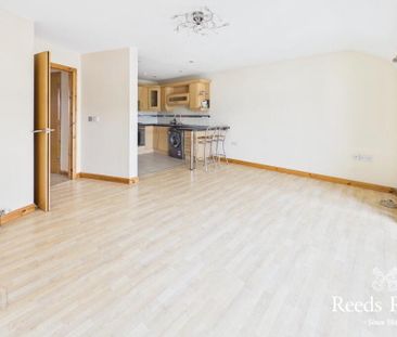 24f Shaftesbury Road, Bangor, BT20 3GD - Photo 2