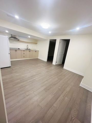 For Lease - 1300 Blencowe Cres (Bsmt) Crescent, Newmarket, Ontario - Photo 4