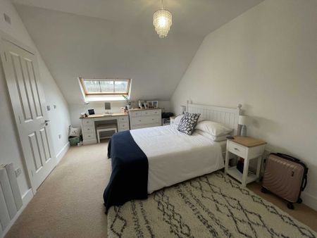 Heron Place Apartments, Bank Mill - Photo 3
