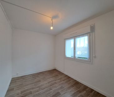 Location Appartement 4 pièces 73m² TROYES 10000 - Photo 2