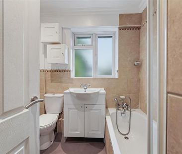 2 bedroom maisonette to rent - Photo 6