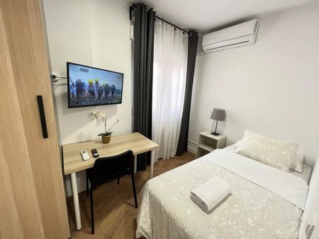 Calle de Valderribas, Madrid, Community of Madrid 28007 - Photo 4