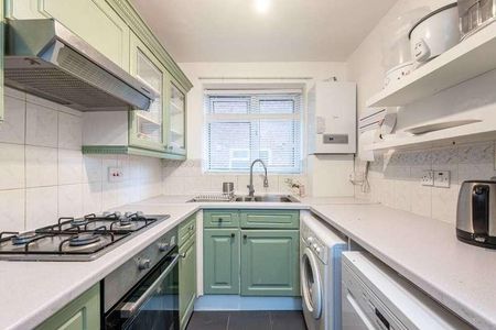 Torrington Park, North Finchley, N12 - Photo 3