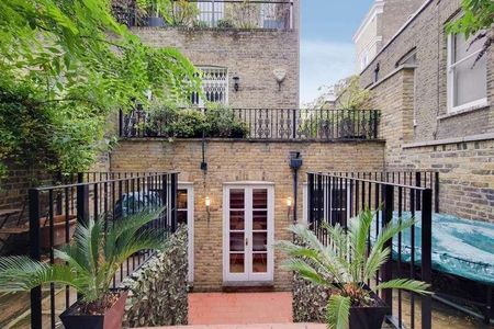 Harcourt Terrace, Chelsea, SW10 - Photo 2