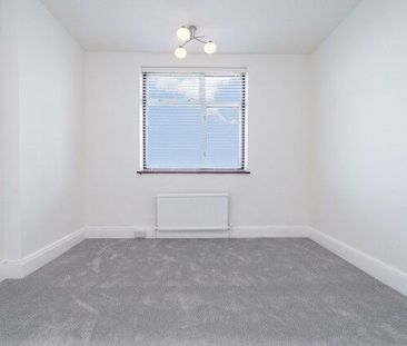 4 Bedroom House To Let - Photo 4