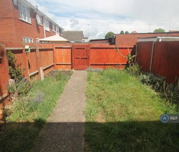 3 bedroom terraced house to rent - Photo 2