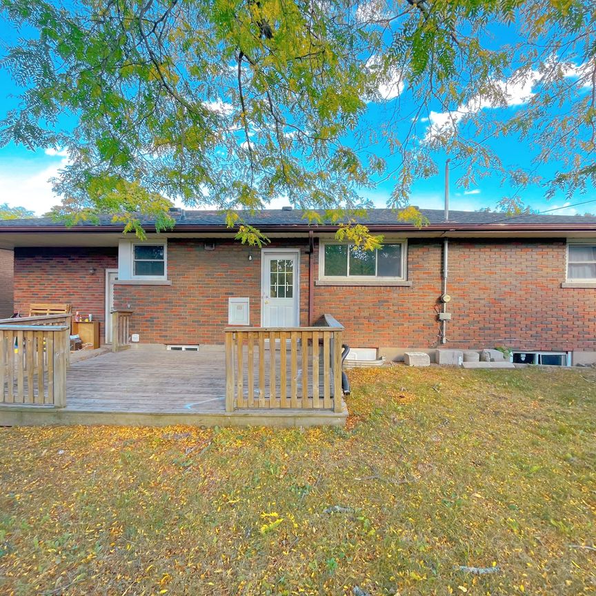 For Lease - 12 Wakil Drive Unit# Lower, St. Catharines, Ontario - Photo 1