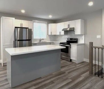 162 PENETANGUISHENE Road #Garden Suite - Photo 5