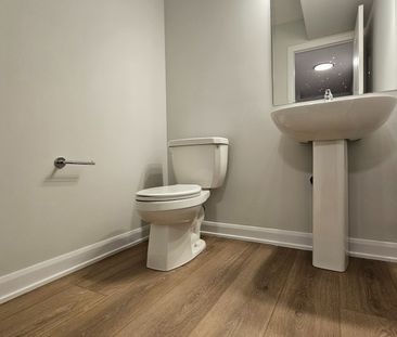 For Lease - 801 Glenroy Gilbert Drive Unit# 17, Barrhaven, Ontario - Photo 3