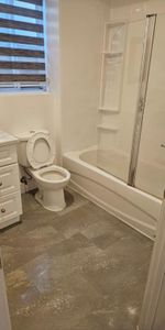 Magnifique 4 ½ au 991 Rue Alfred-Laliberté à Laval, situé dans un quartier tranquille et recherché, proche de tous les services. - Photo 4