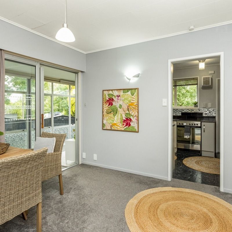 Havelock North - 2 Bedrooms - Photo 1