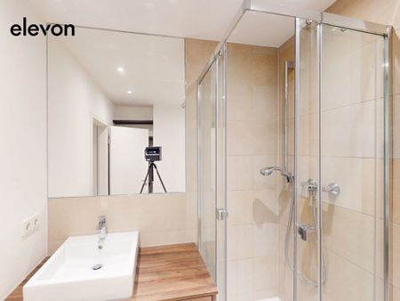 Geräumiges City-Apartment mit Möblierung - Foto 4