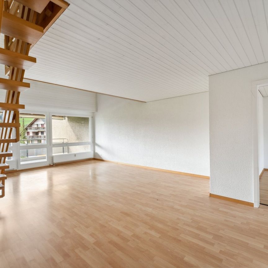 "Was wünscht man sich mehr? Gratis Einstellhallenplatz für ein Jahr!" - Foto 1