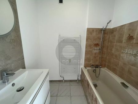 Location Appartement 1 pièce 28m² MENTON 06500 - Photo 4