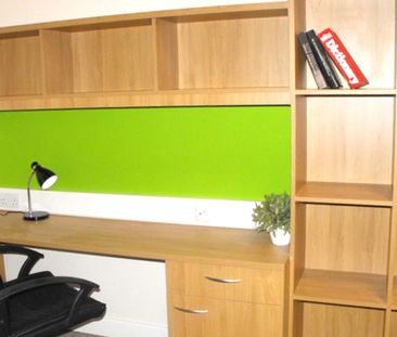 The Jazz Bar, 7 Bedrooms, 3rd Floor Flat, in Preston - Photo 4